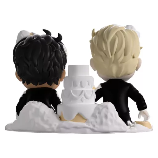 Red, White & Royal Blue Vinyl Figure Henry And Alex 11 cm